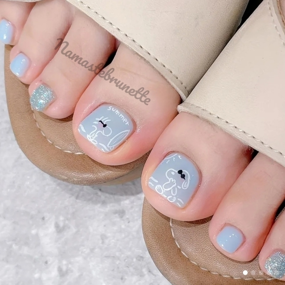 2/$16 Snoopy Glitter Press On Toenails